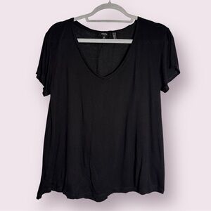 Theory Black V Neck T Shirt Size Medium